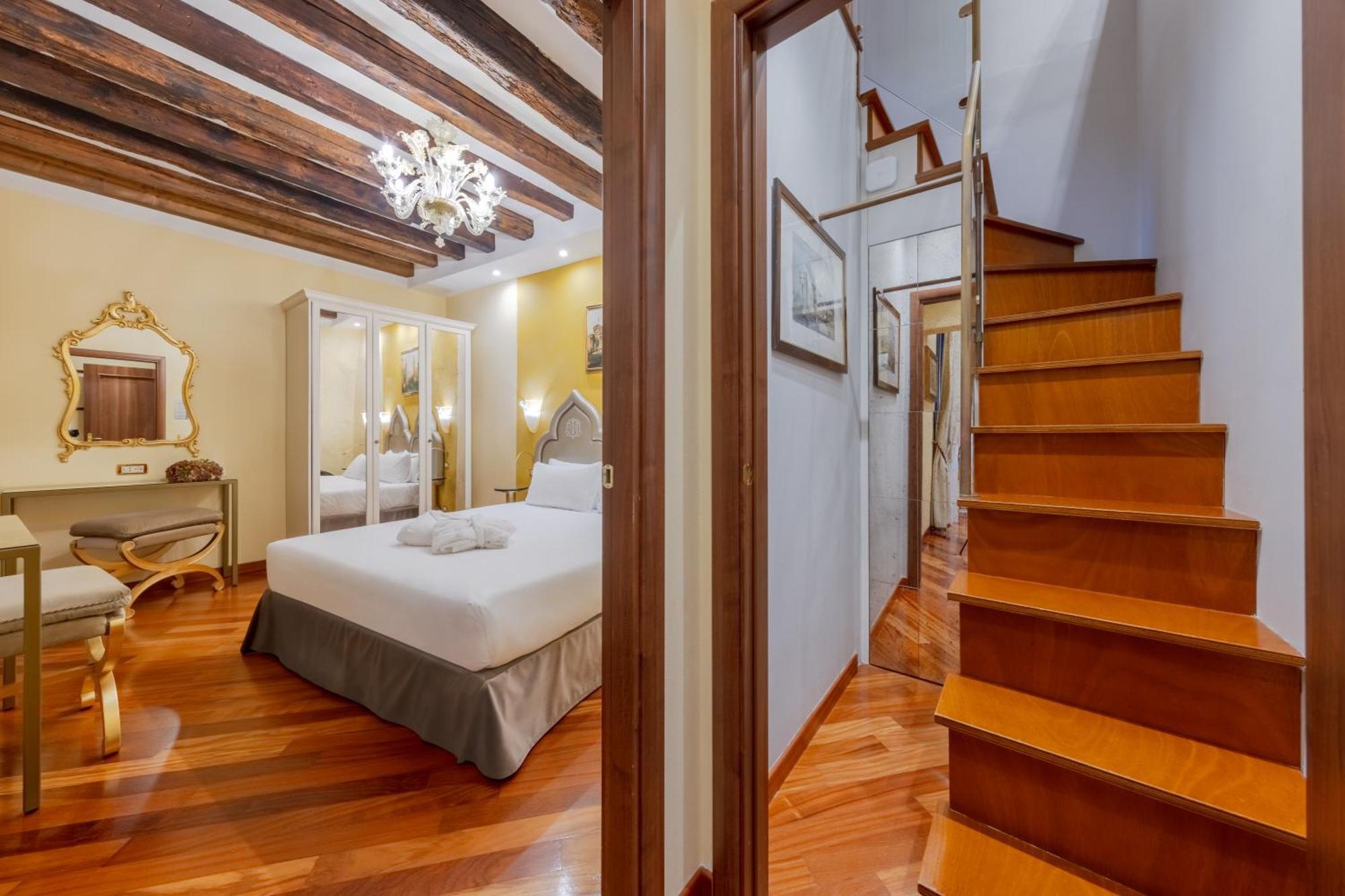 Cà dell'arte Suite Venise Extérieur photo
